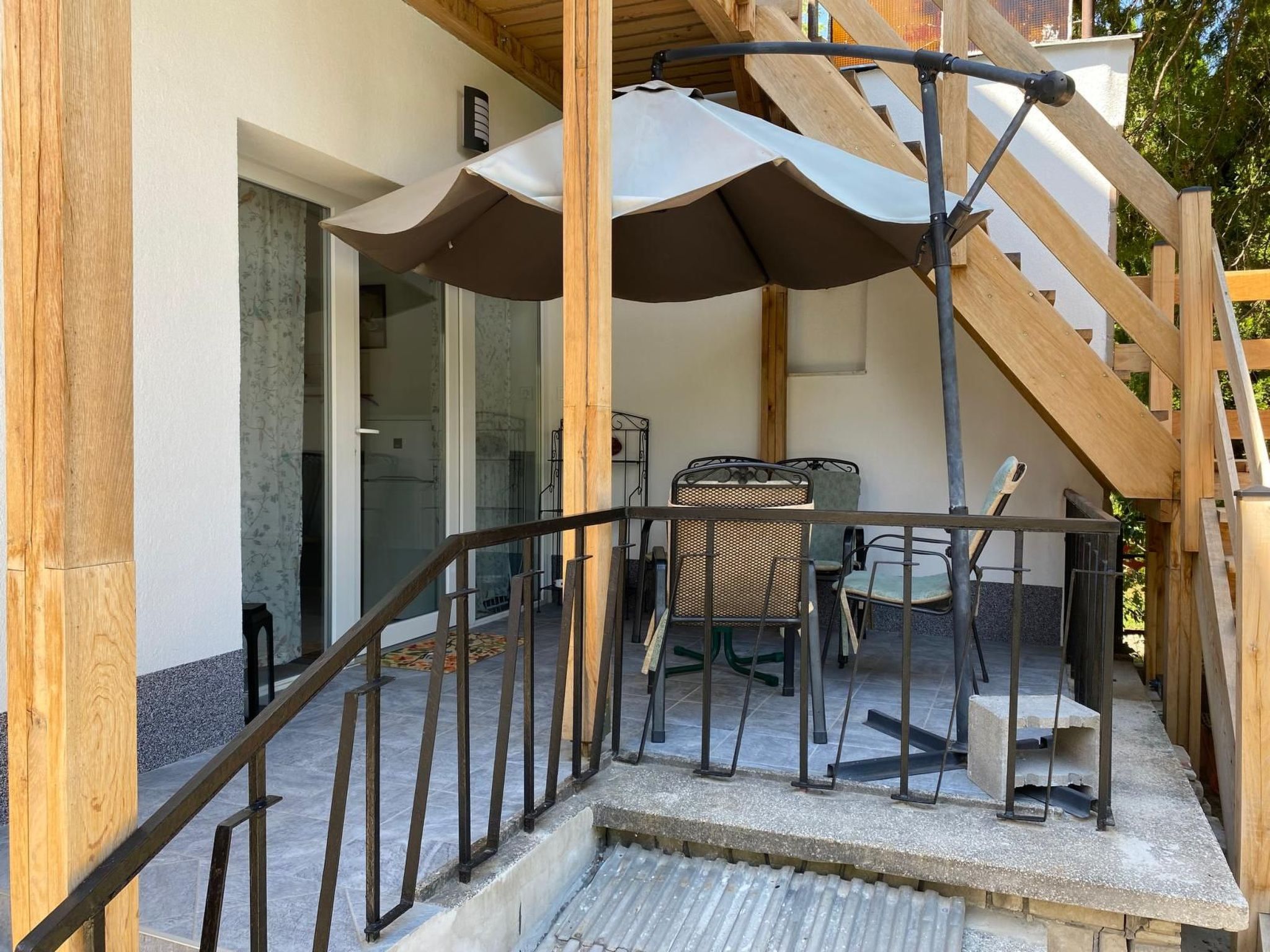 Freistehendes Ferienhaus in Dombóvár mit Terrasse und Garten-Image-tags.info