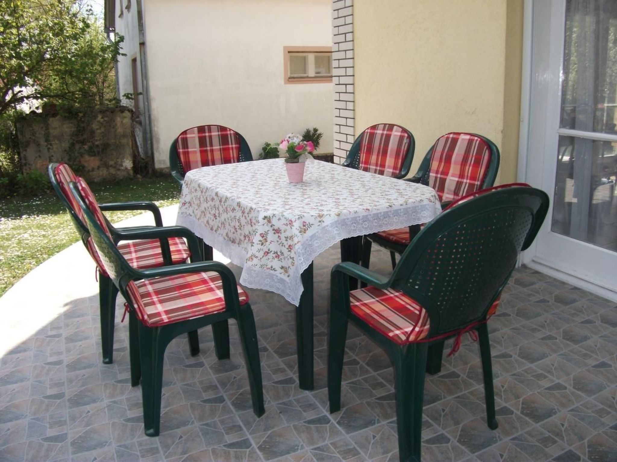 Maison de vacances mit Terrassen, Balkonen sowie Parkplatz *****, Dombóvár