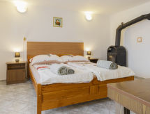 Vrijstaande woning met verwarmd zwembad bij Balatonmeer - thumbnail 5