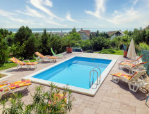 Vrijstaande woning met verwarmd zwembad bij Balatonmeer - thumbnail 2
