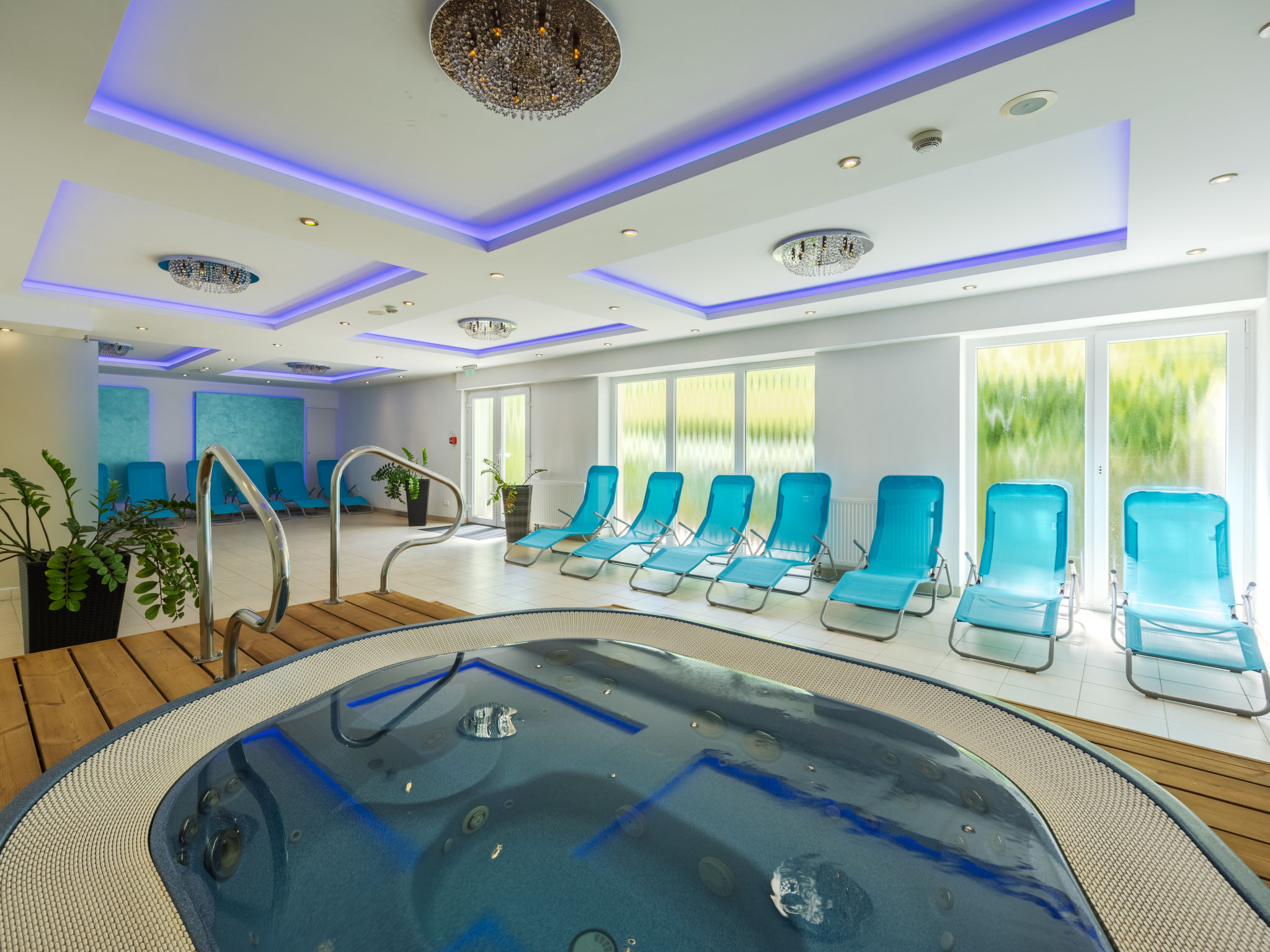 Holiday Club 3