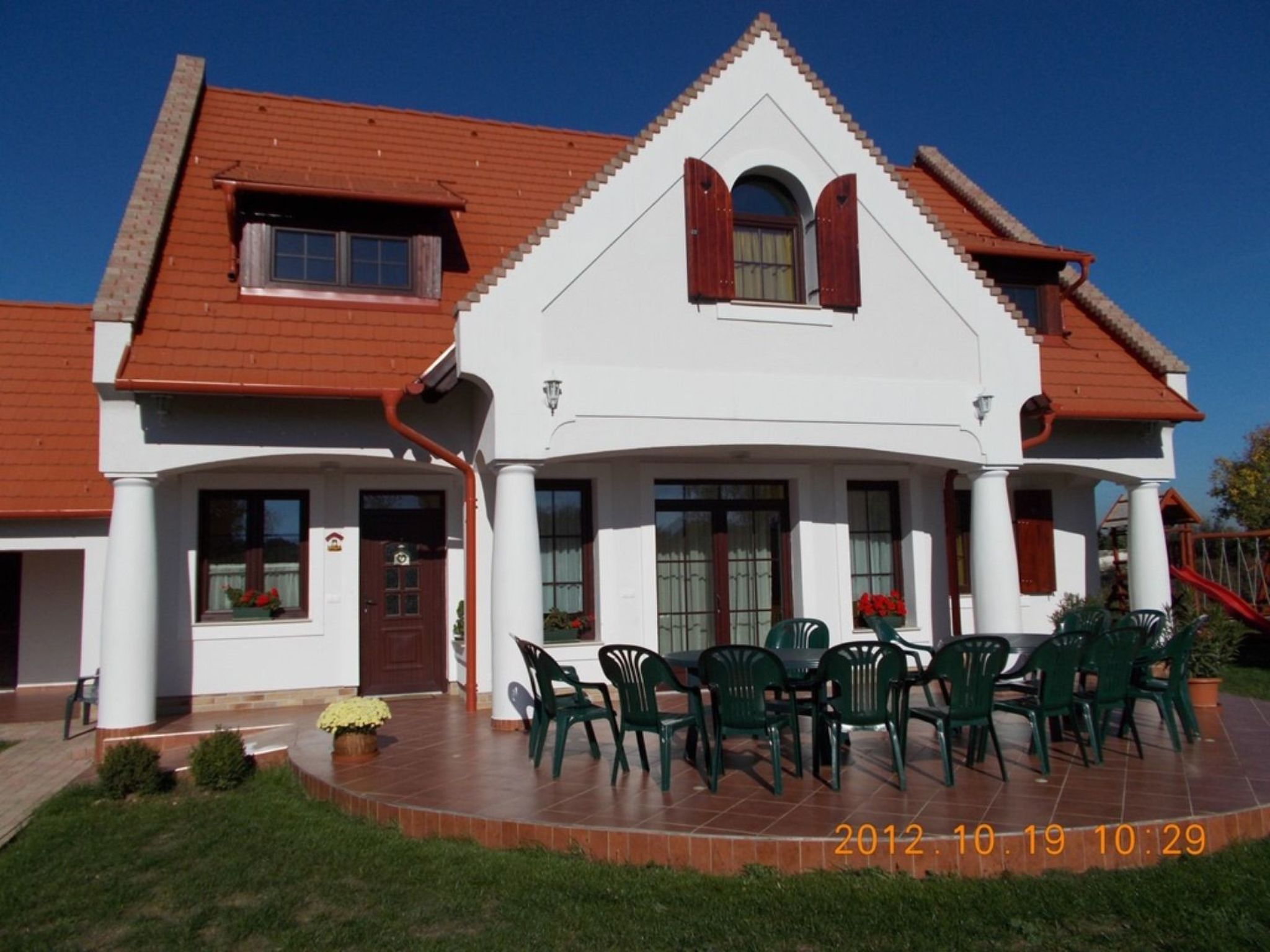 Hétkanyar Vendégház-Binnen