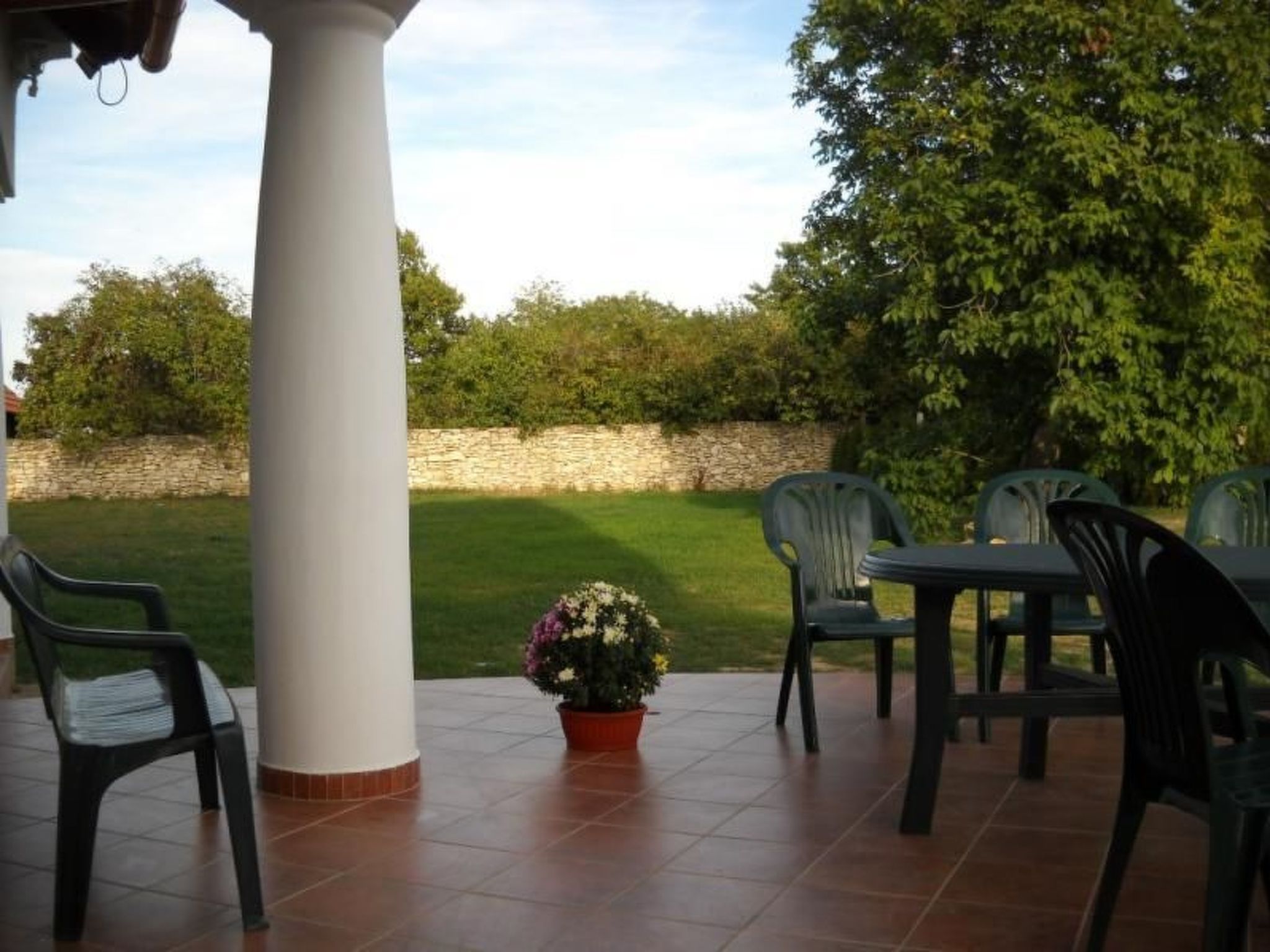 Hétkanyar Vendégház-Binnen