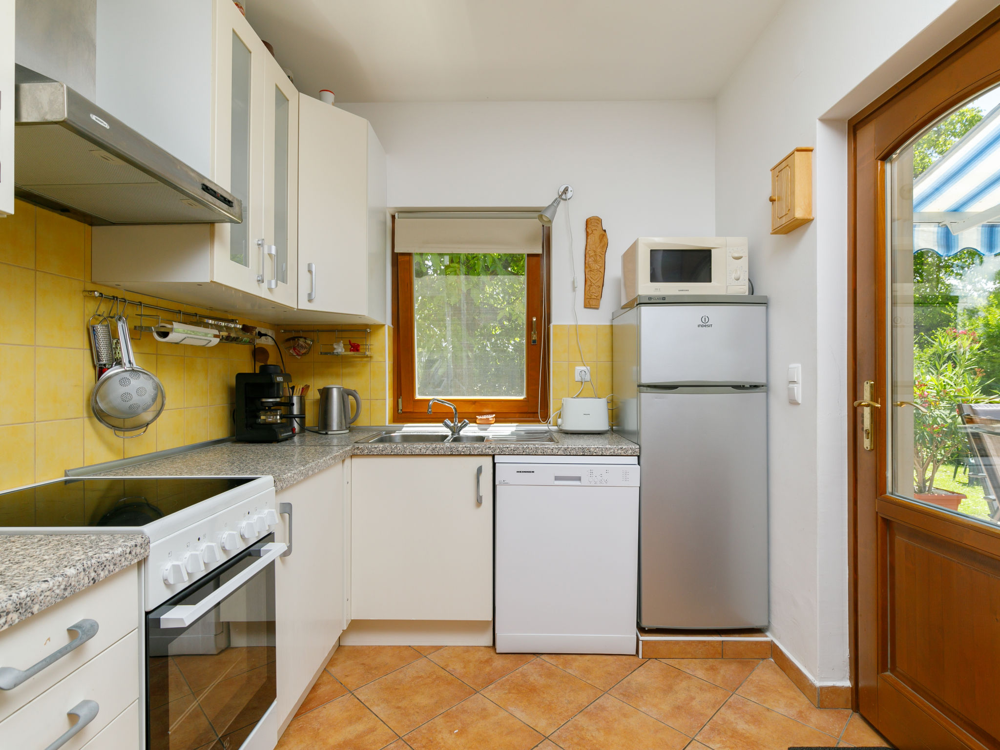 Appartement Nadori 3 – Cuisine et coin repas, photo 6 sur 21