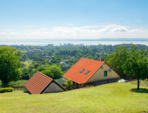 Vrijstaand huis Fokas bij Balatonmeer met tuin en airco - thumbnail 2