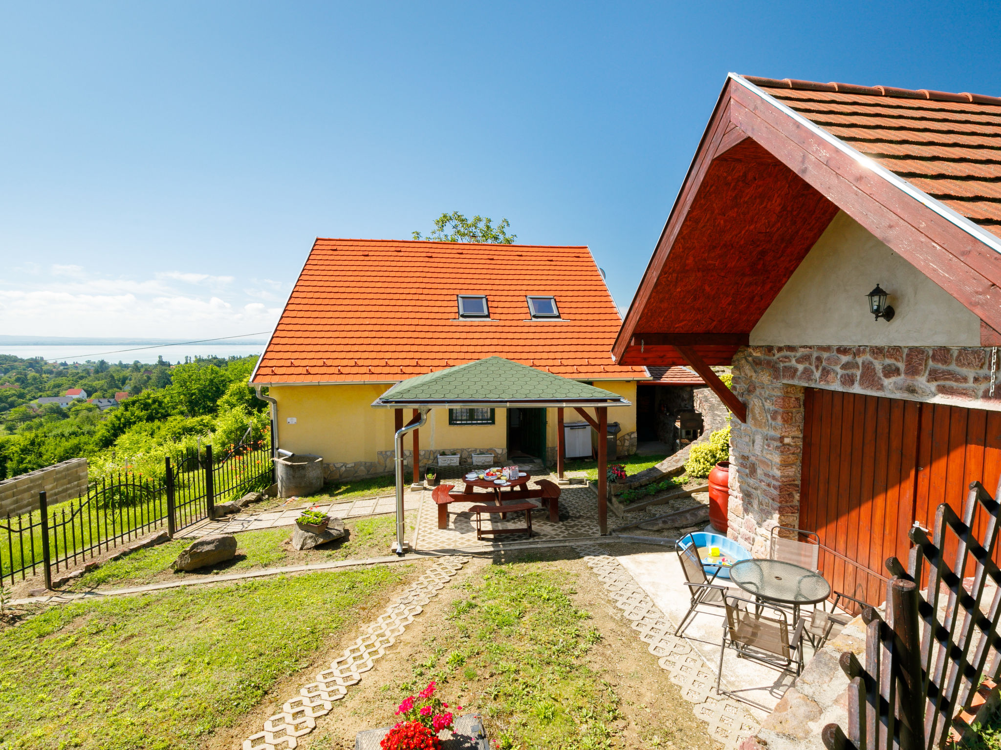 Vrijstaand huis Fokas bij Balatonmeer met tuin en airco - foto 26