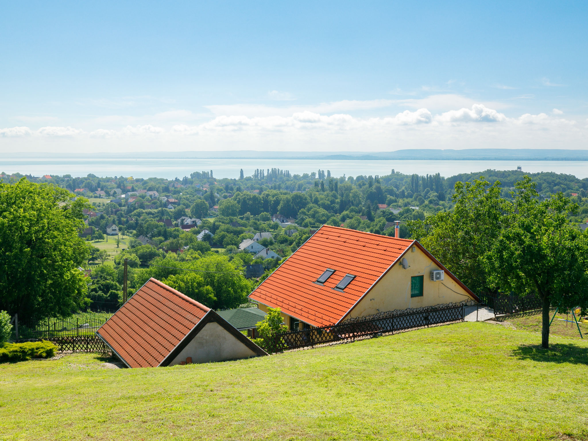 Vrijstaand huis Fokas bij Balatonmeer met tuin en airco - foto 2