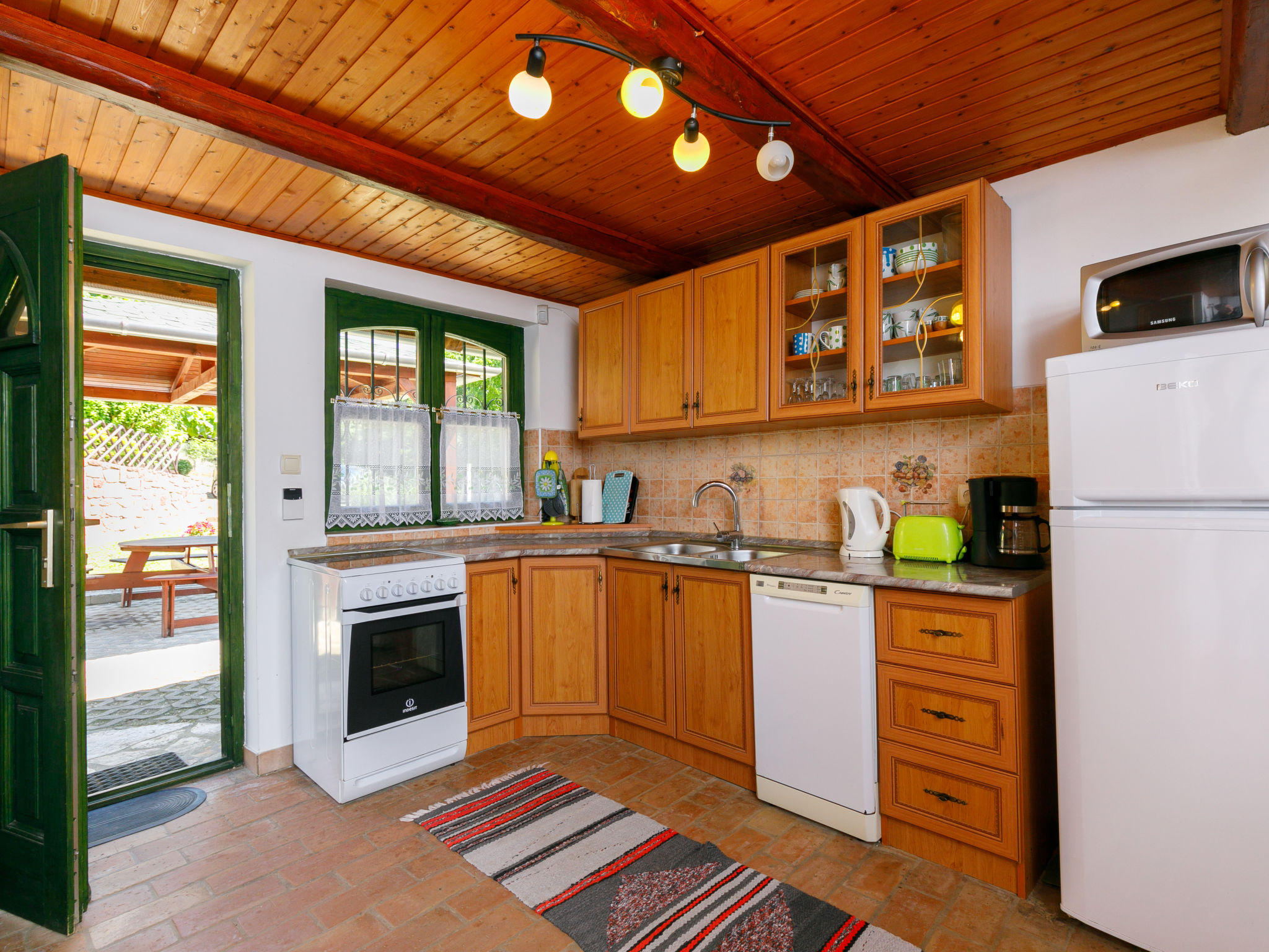 Vrijstaand huis Fokas bij Balatonmeer met tuin en airco - foto 10