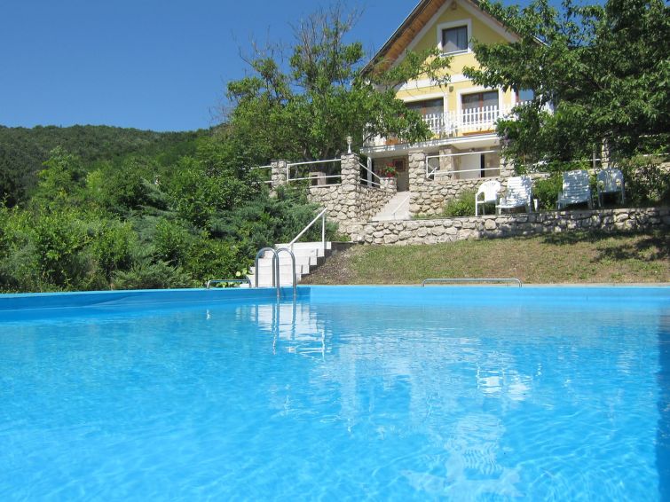 Traditionelle Villa Mit Pool Und Ausblick - Bakony