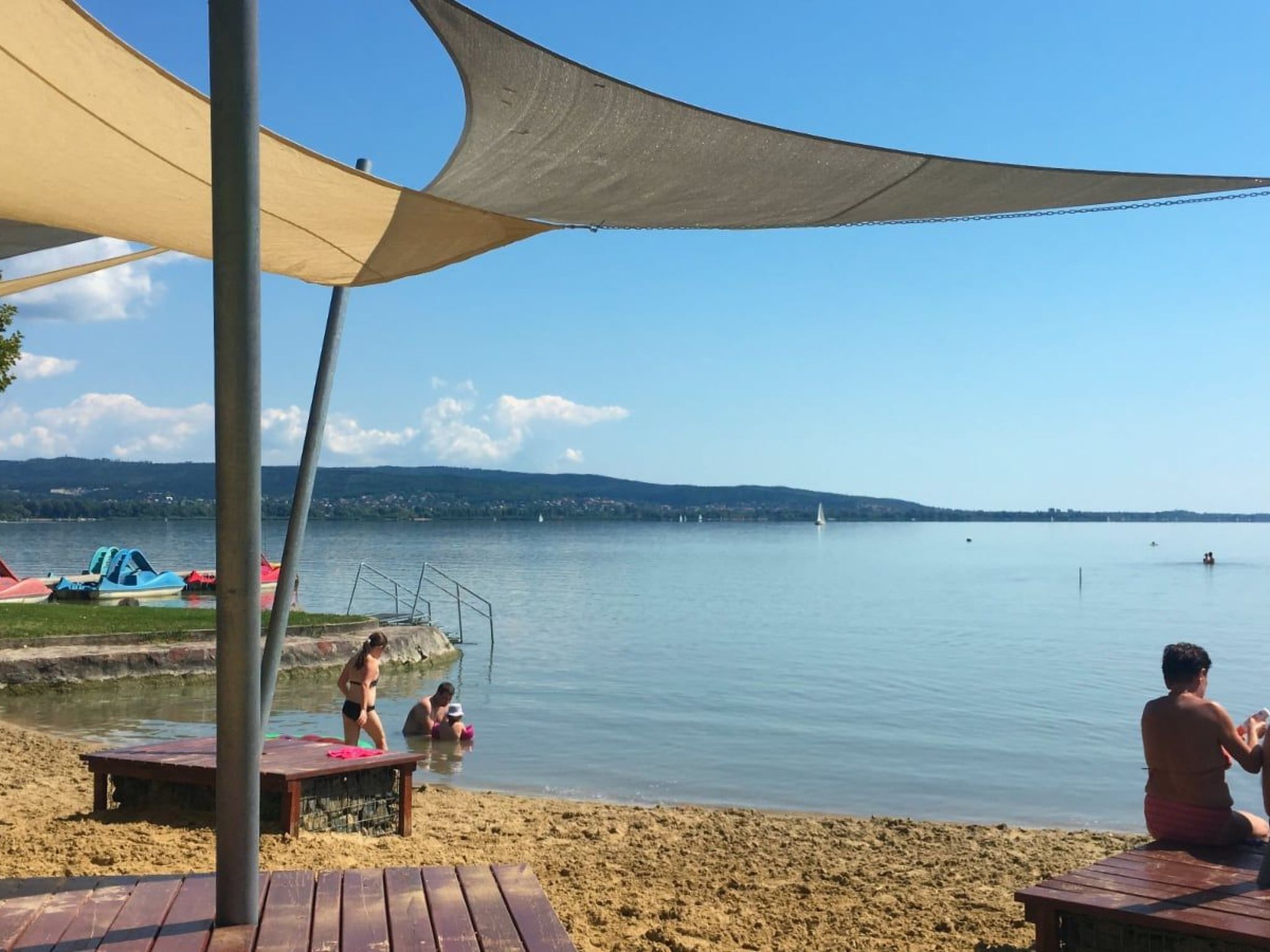 Auf großem Gartengrundstück-Image-tags.info