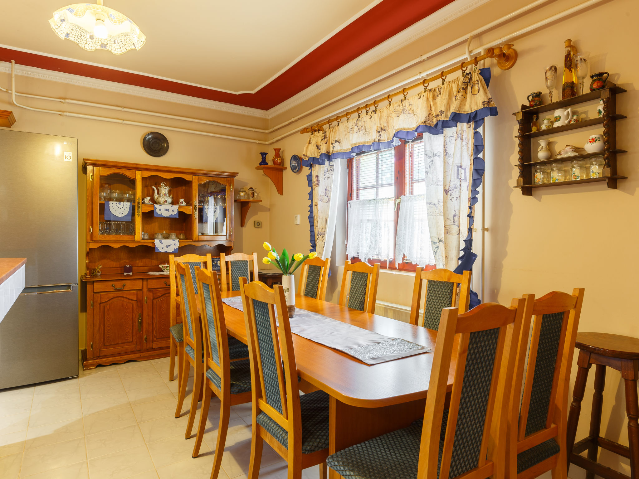 Maison Ilona – Cuisine et coin repas, photo 9 sur 35