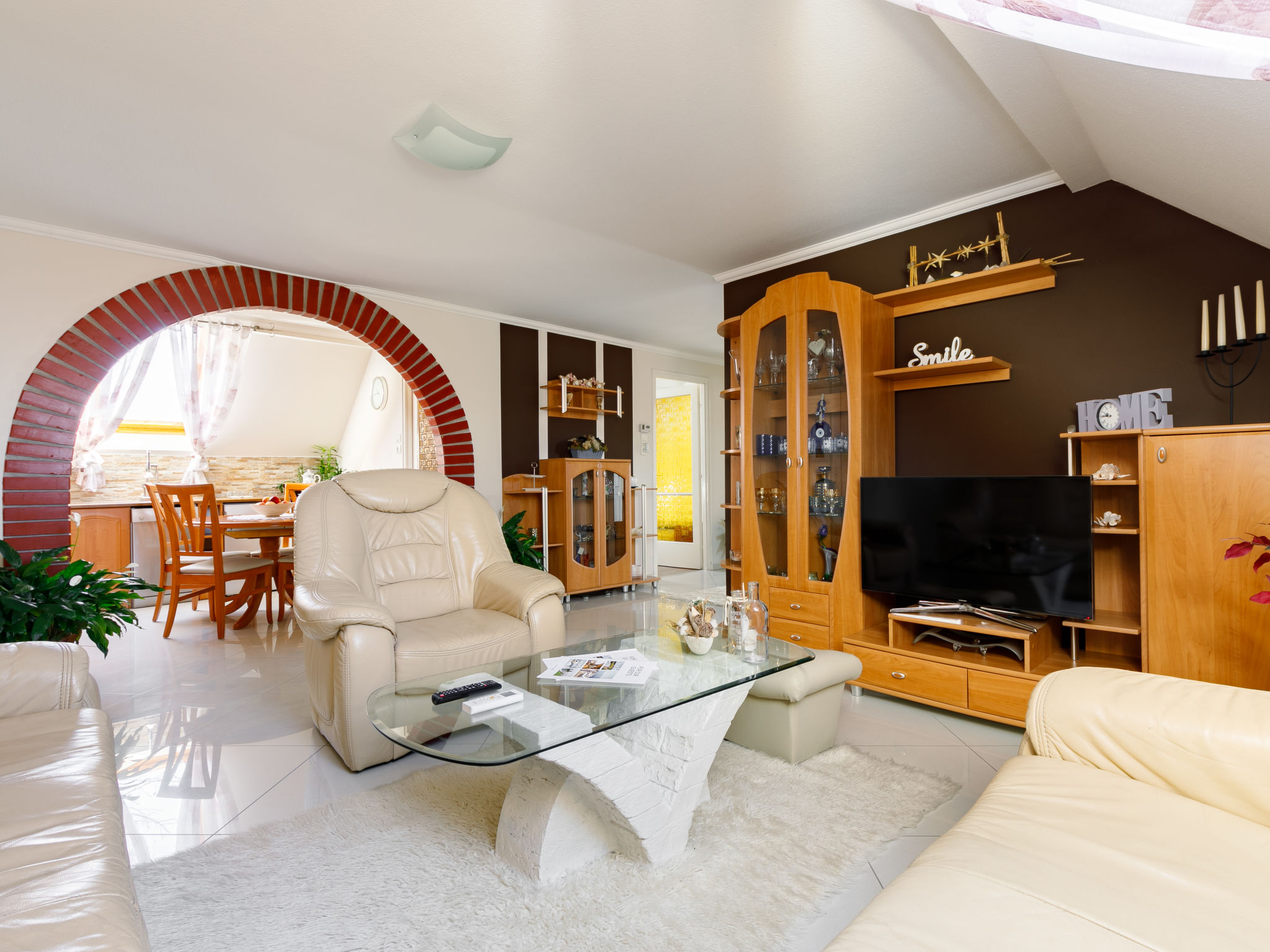 Appartement Gabor – Cuisine et coin repas, photo 15 sur 24