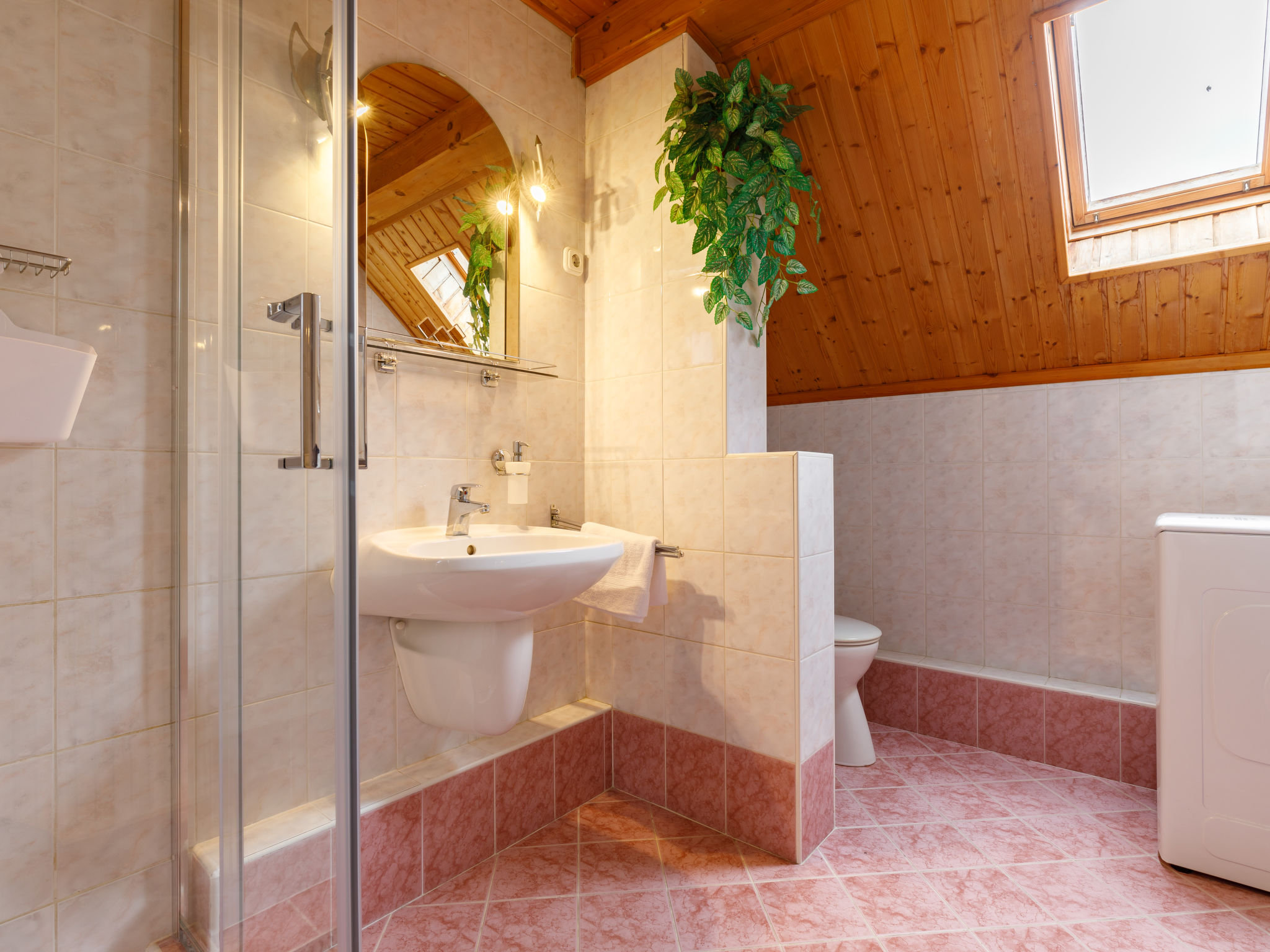 Appartement Domi – Salle de bains, photo 12 sur 26