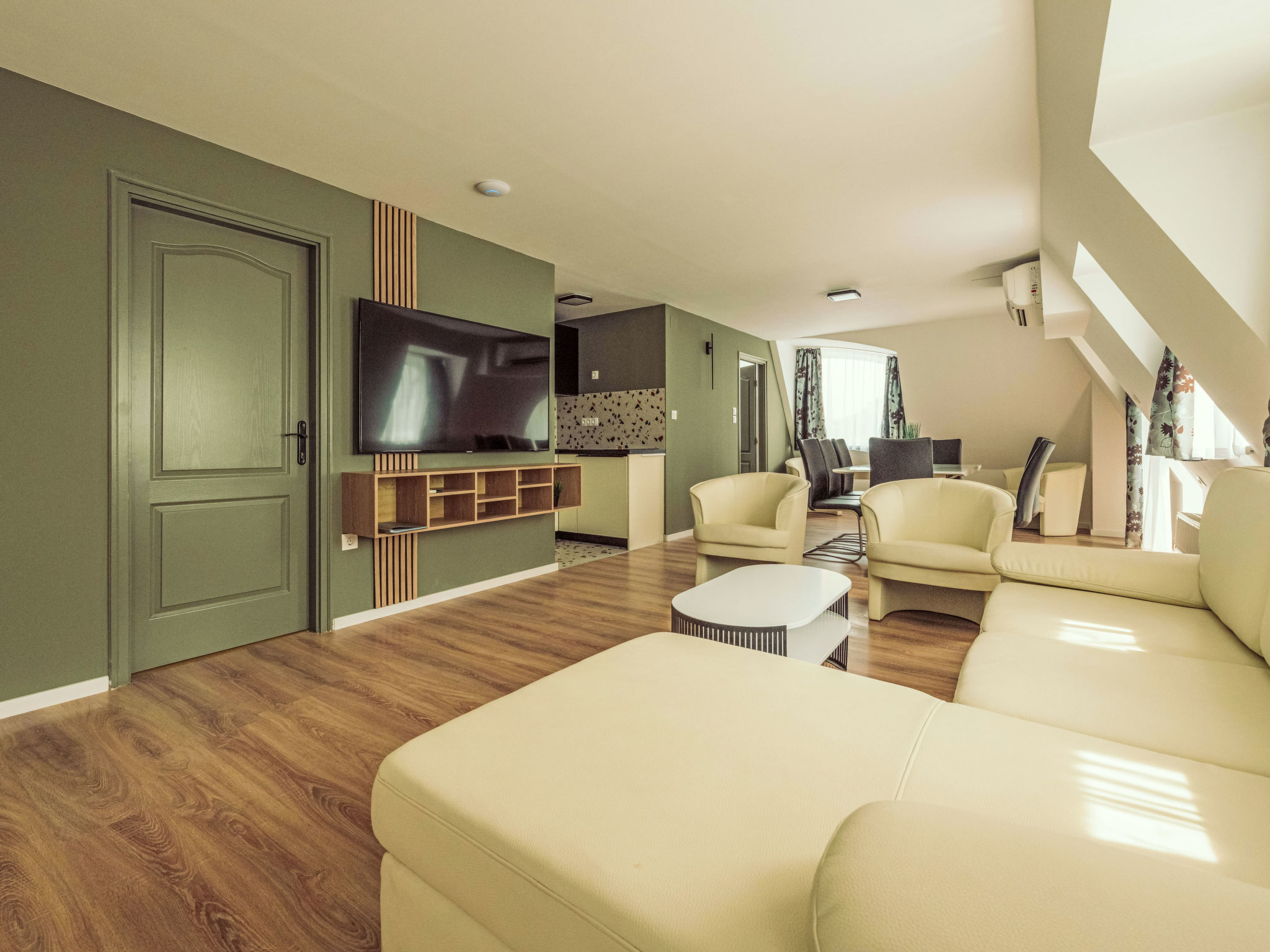 Caesar Apartment mit Terrasse, nahe dem Balaton - Inside
