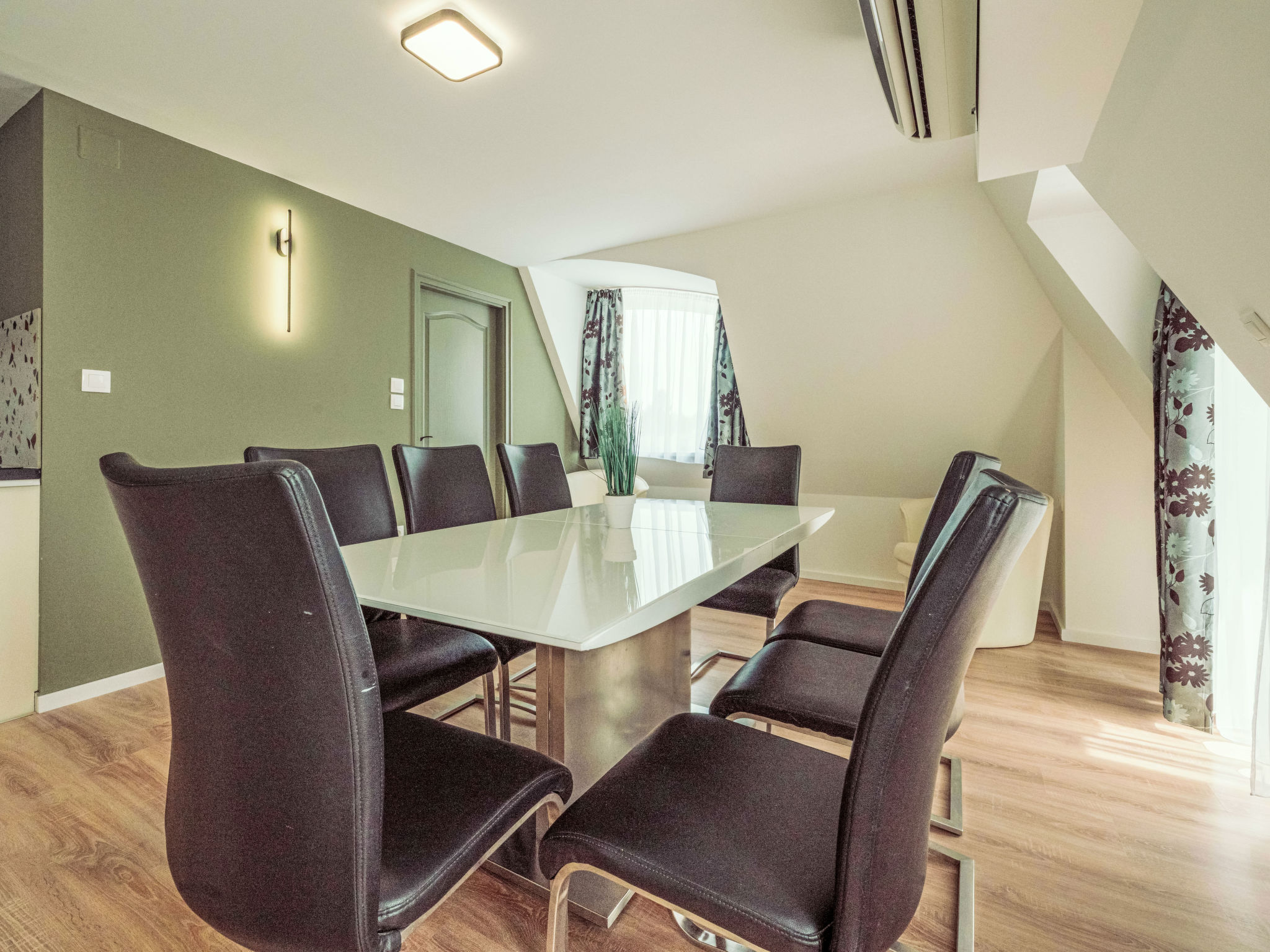 Caesar Apartment mit Terrasse, nahe dem Balaton - Inside