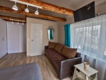 Knus appartement Caesar met terras, 600m van Balatonmeer in Siófok - thumbnail 3
