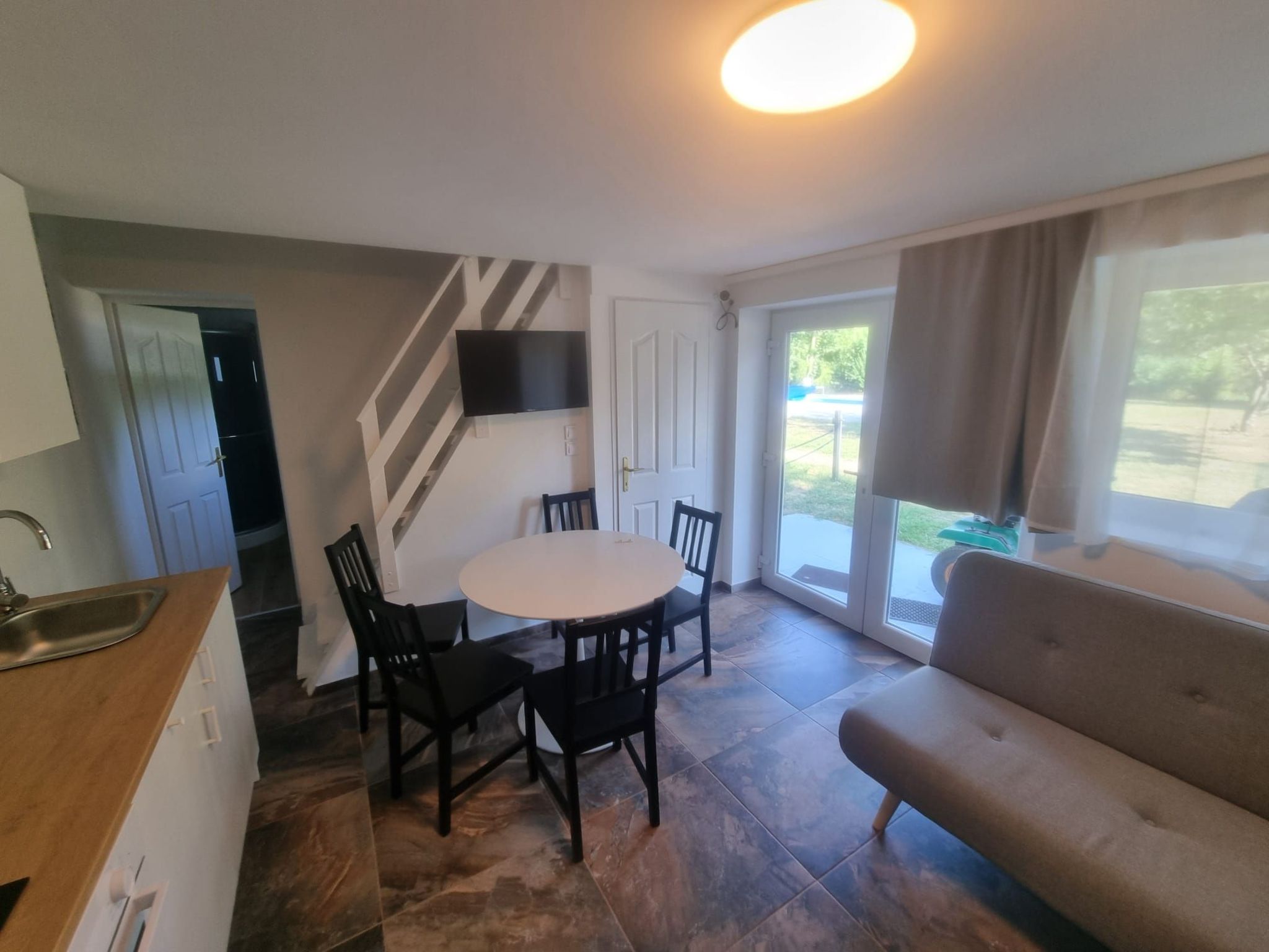 Bekas Lodge 2 Siofok 2-12 pax - Image-tags.info