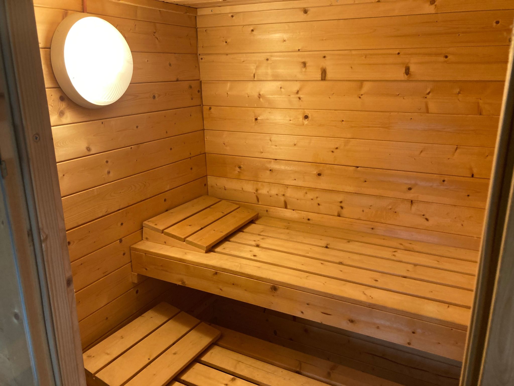 Bekas Lodge in Siofok zwei Kilometer vom Balaton - Image-tags.info