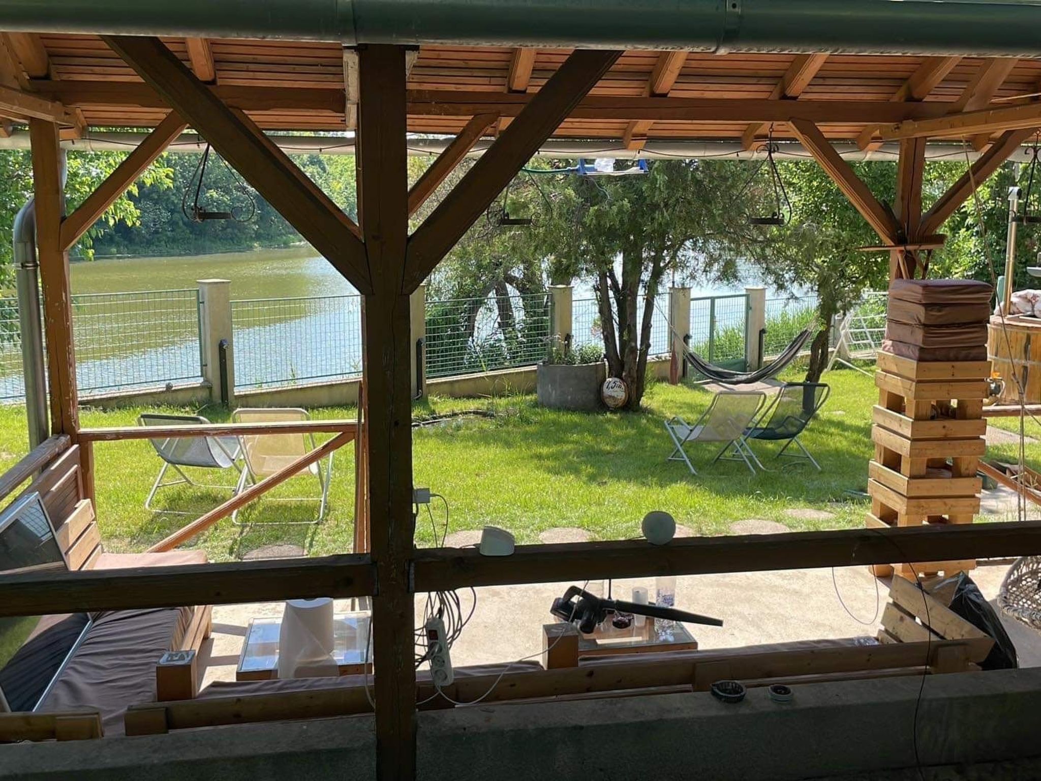 Bekas Lodge in Siofok zwei Kilometer vom Balaton - Image-tags.info