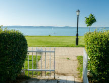 Zonnig appartement direct aan het Balatonmeer in Zamárdi - thumbnail 3