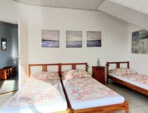 Ruim appartement voor 12 aan het Balatonmeer met eigen zwembad in Zamárdi - thumbnail 5
