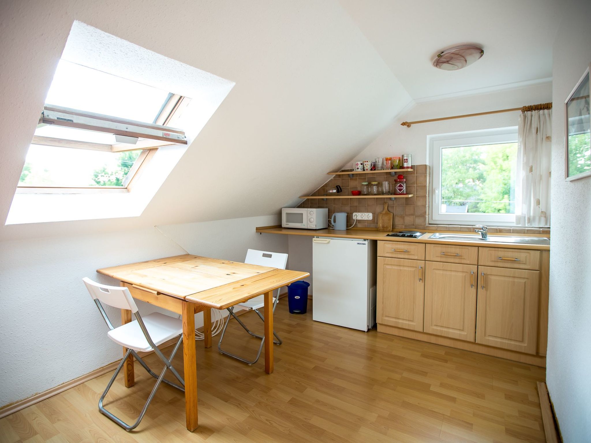 Mit gemeinschaftlichem Pool-Binnen