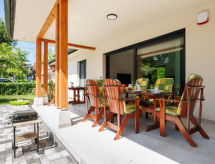 Nieuw modern huis aan het Balatonmeer, strand op 400 meter - thumbnail 2