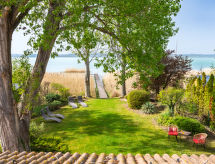 Villa Tramonto: Direct aan het Balatonmeer met privétuin - thumbnail 3