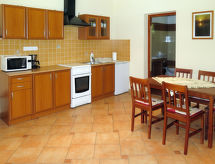 Comfortabel vakantiehuis voor 10 personen bij Balaton, met privézwembad - thumbnail 6