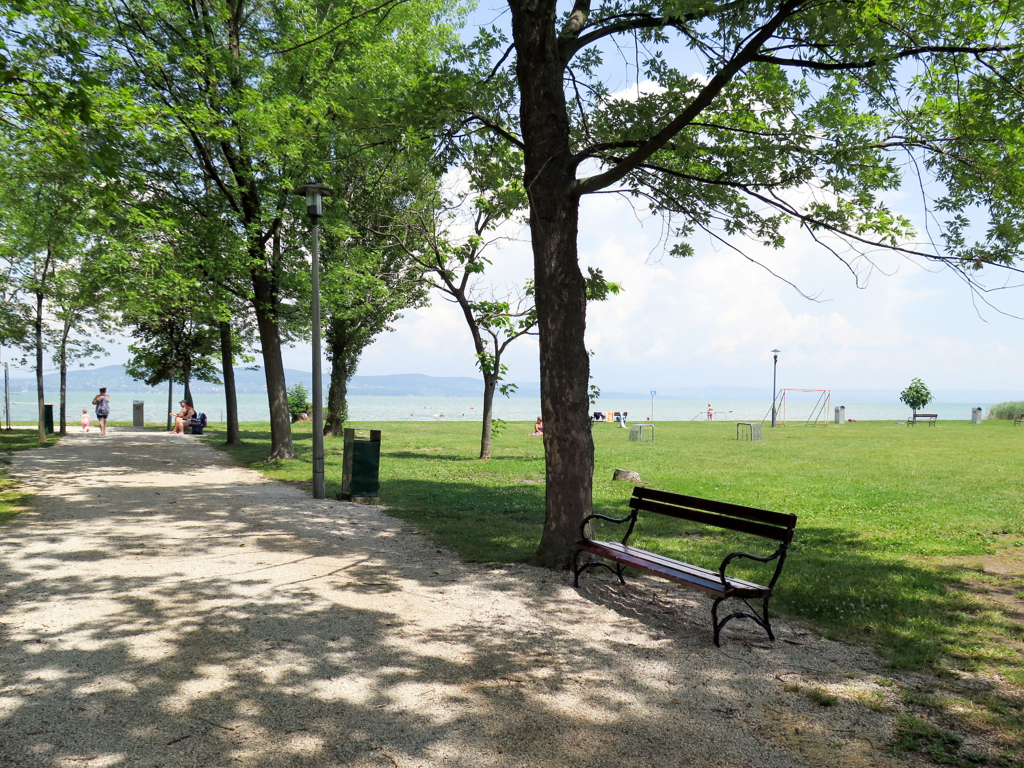 Stella: Comfortabel vakantiehuis voor 10 personen op 150 meter van het Balatonmeer - foto 39