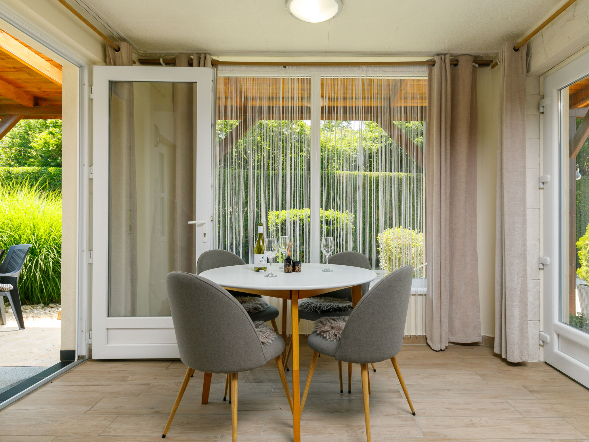 Maison Lupo – Cuisine et coin repas, photo 16 sur 41