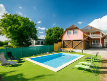 Vacation home Zsuzsi