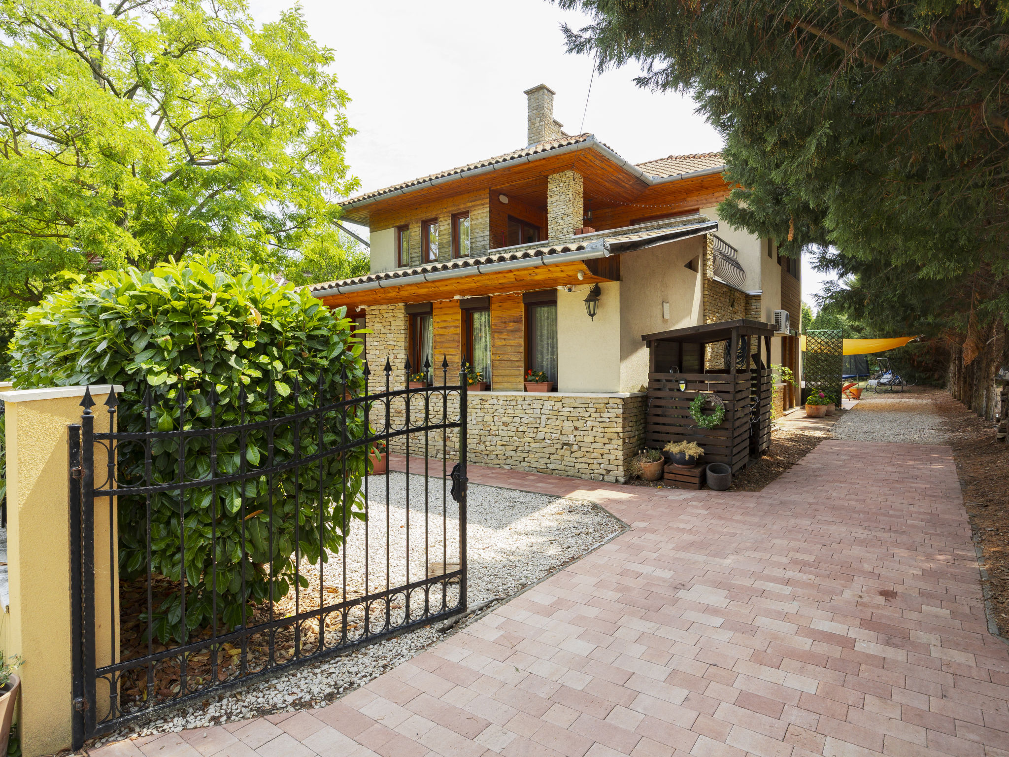 Villa Mediterran - Buiten