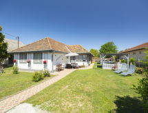 Zonovergoten vakantiehuis voor 4 bij het Balatonmeer in Balatonöszöd - thumbnail 1