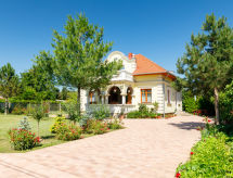 Zonnig appartement aan het Balatonmeer in Balatonöszöd voor 5 personen - thumbnail 1