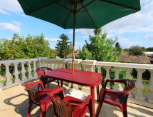Zonnig appartement aan het Balatonmeer in Balatonöszöd voor 5 personen - thumbnail 3