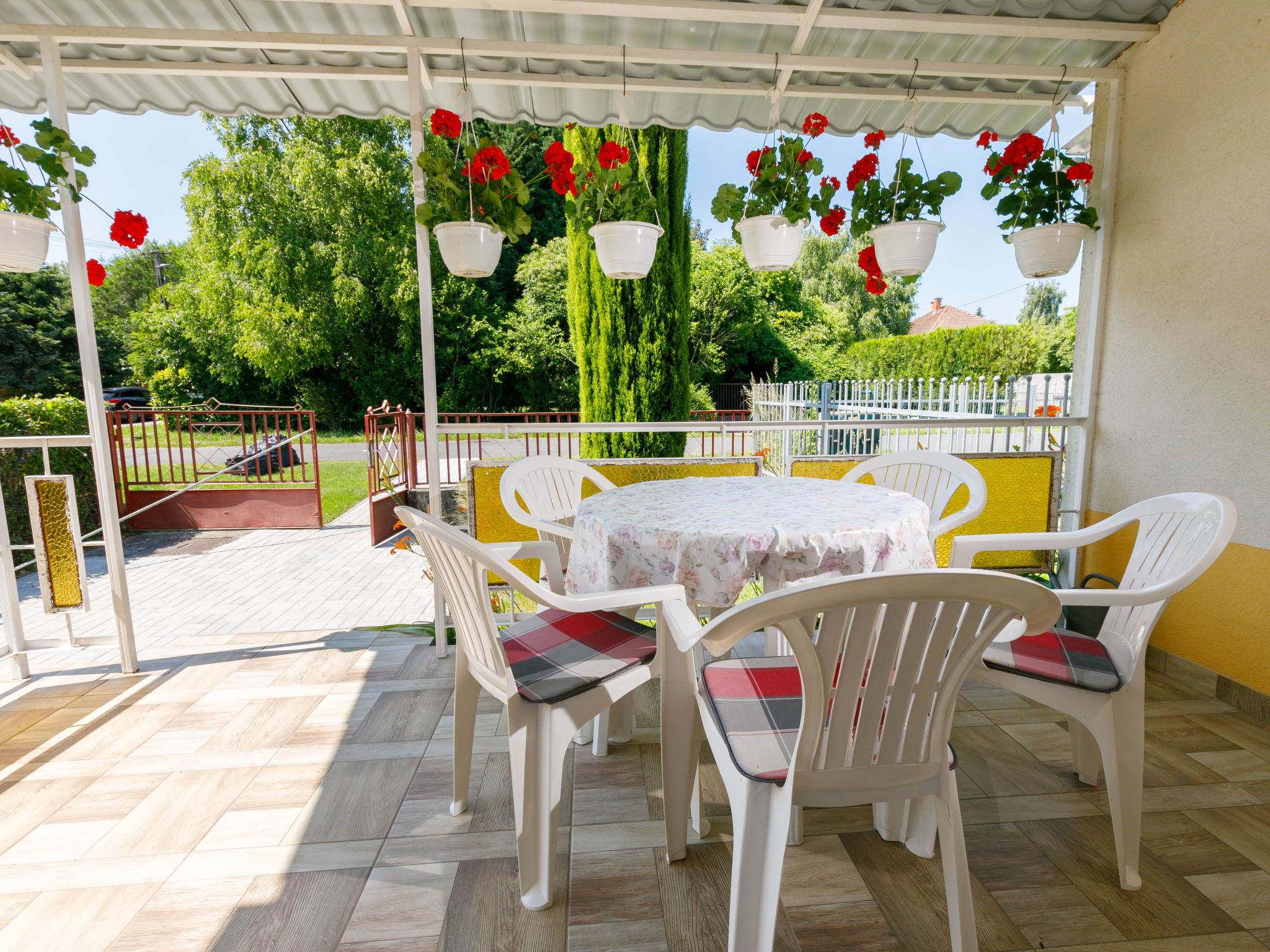Gezellige vakantiewoning Gizella in Balatonlelle, vlakbij het Balatonmeer - foto 2