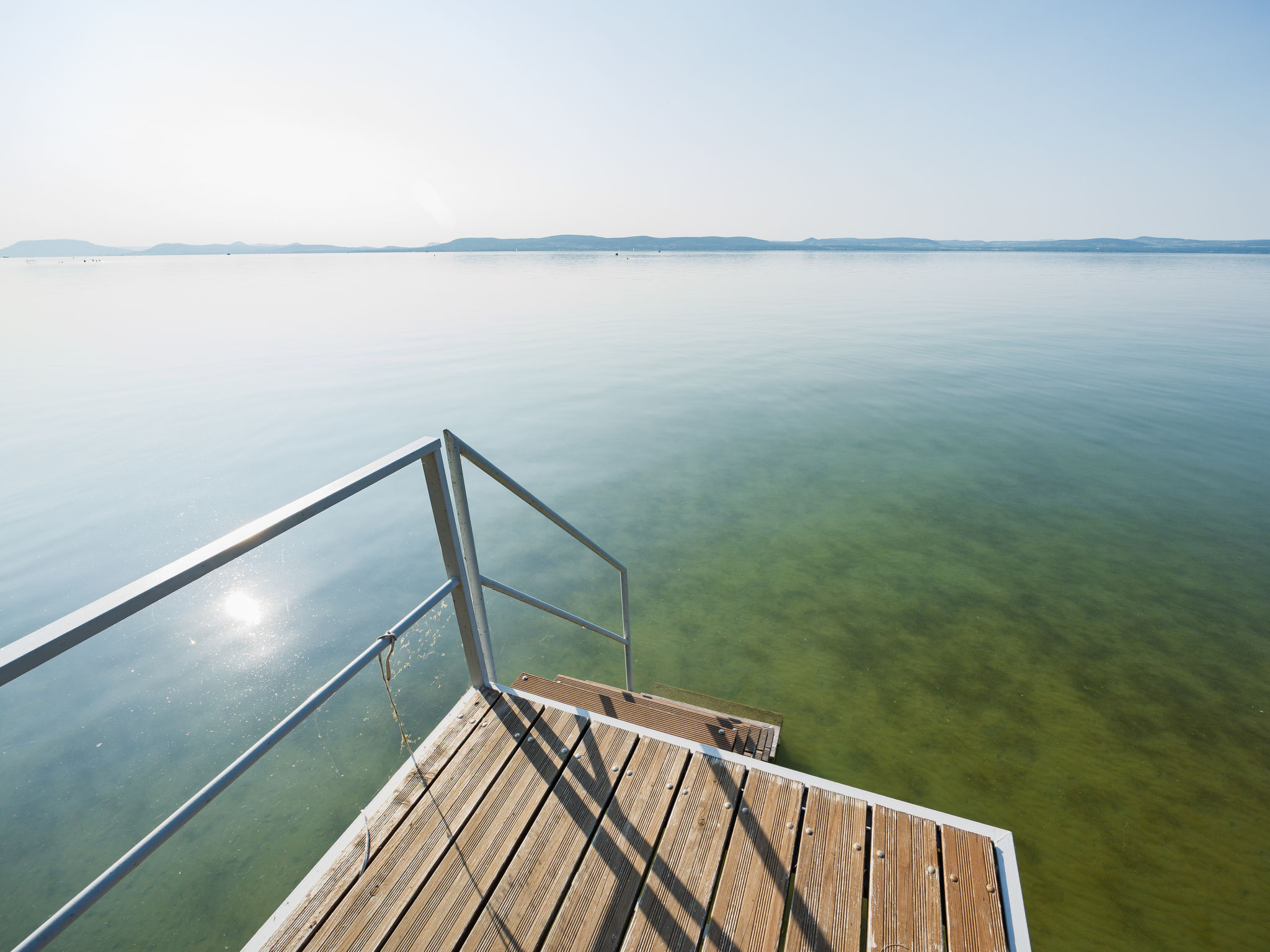 Lake House Sundown-Buiten