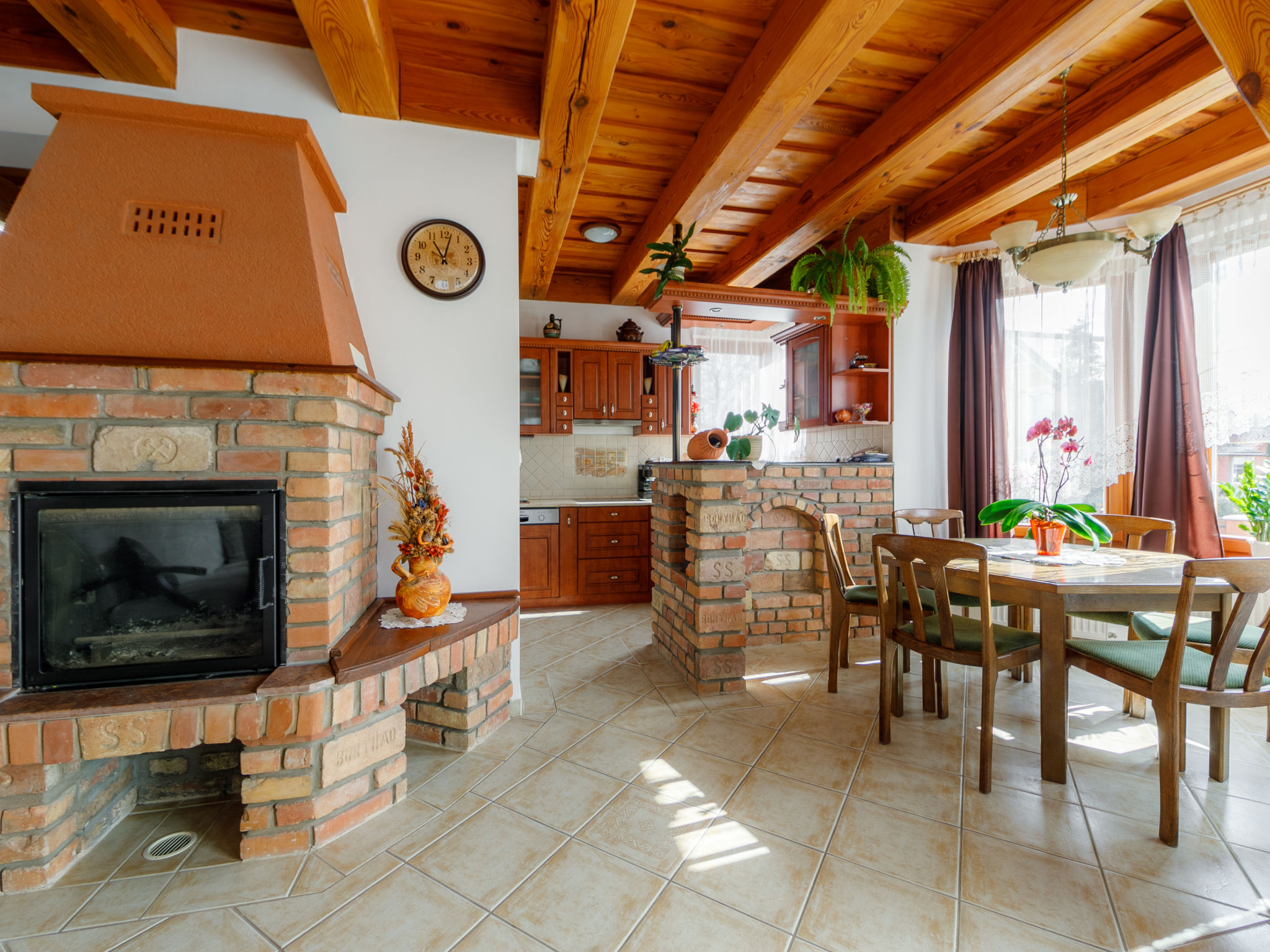 Appartement Kaldi – Cuisine et coin repas, photo 11 sur 28