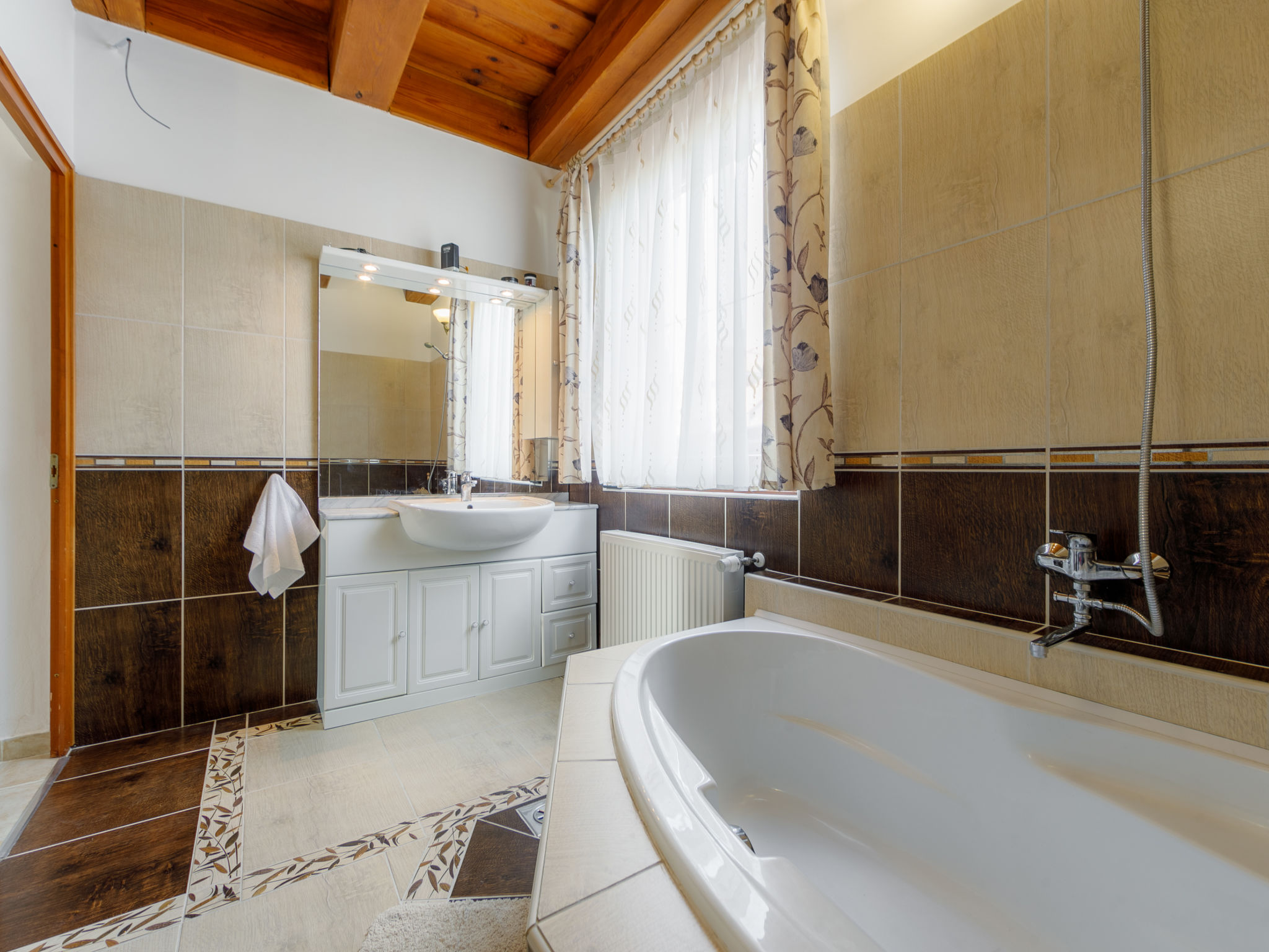 Appartement Kaldi – Salle de bains, photo 7 sur 28