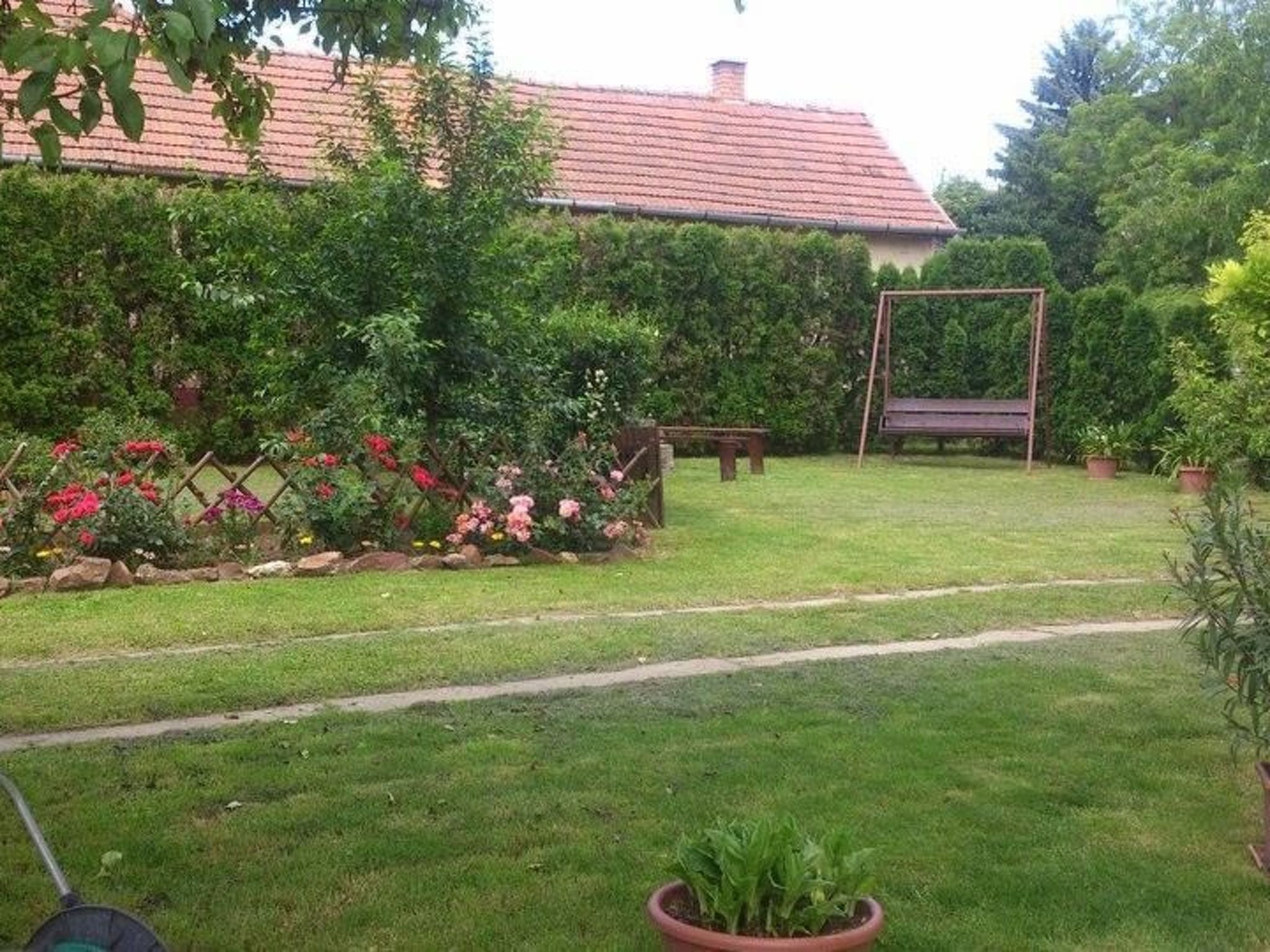 Wohnung in Fonyód mit Grill, Garten und Terrasse-Buiten
