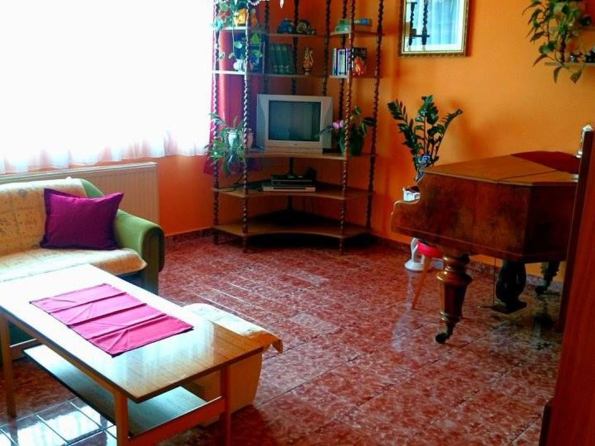 Wohnung in Fonyód mit Grill, Garten und Terrasse-Binnen