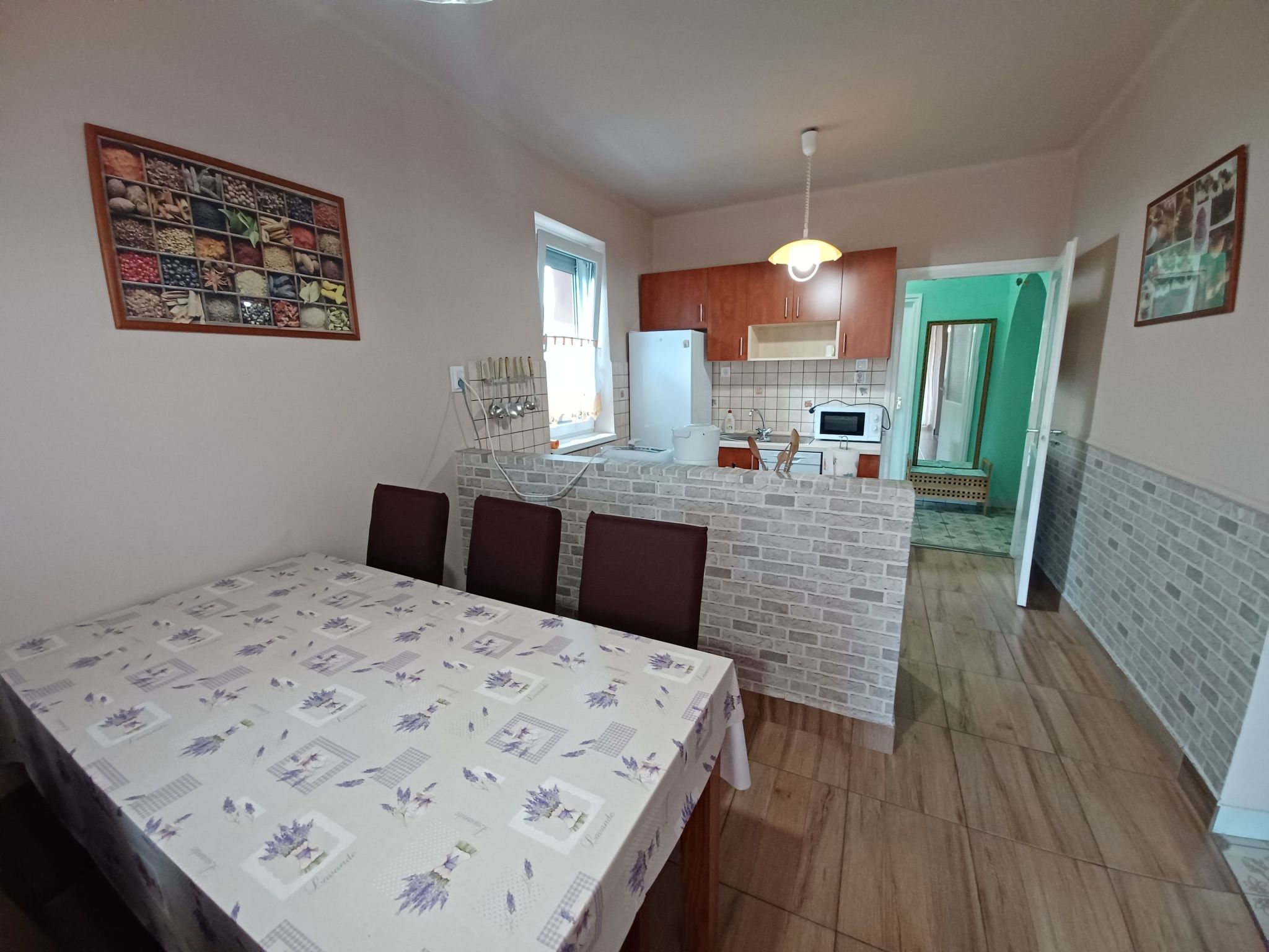 Schönes Appartement-Binnen