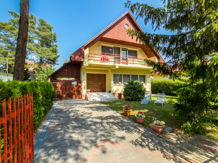 Vrijstaand vakantiehuis Dior aan het meer in Balatonfenyves in Balatonfenyves