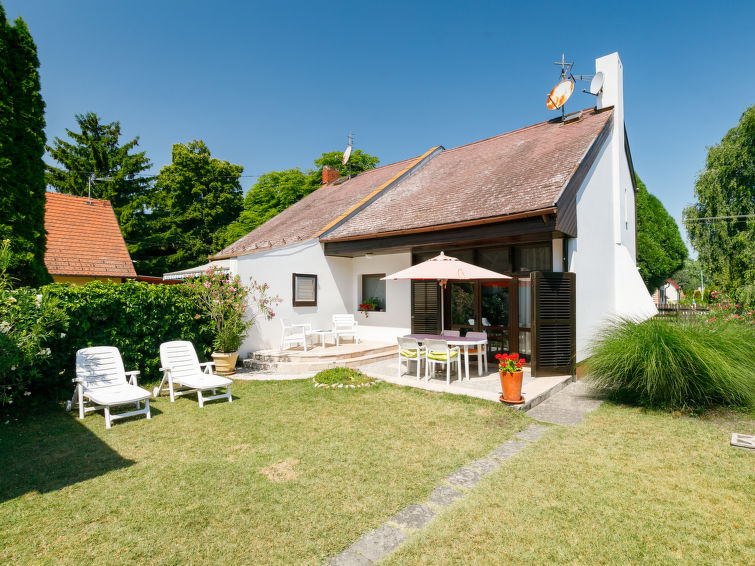 8-persoons vakantiehuis Suzy op 300 meter van het strand in Balatonfenyves in Balatonfenyves