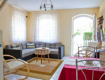 Gezellige twee-onder-een-kapwoning op 80 meter van het Balatonmeer - thumbnail 3