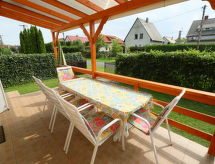 Vrijstaand vakantiehuis Cyklamen voor 8 personen, 100 meter van het Balatonmeer - thumbnail 2