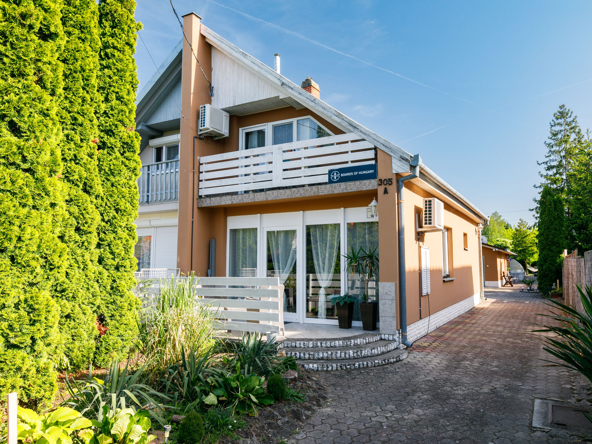 Chill vakantiehuis met privézwembad, 150 meter van het Balatonmeer - foto 39