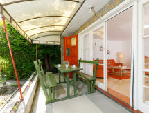 Vrijstaande woning op 100 meter van het Balatonmeer in Balatonmariafurdo - thumbnail 3