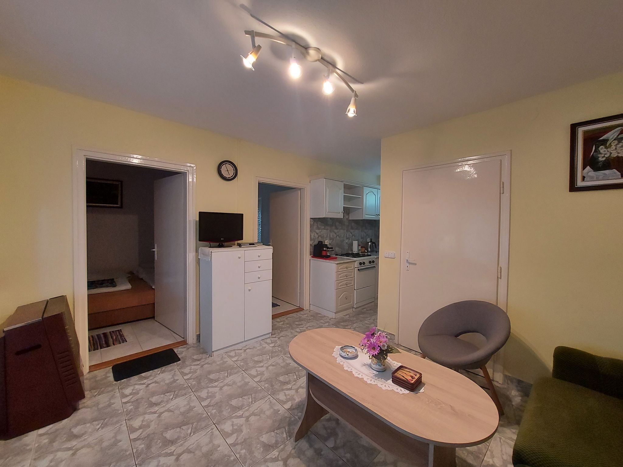 Vrijstaande woning bij Balatonmeer met tuin, BBQ en fietsen - foto 12